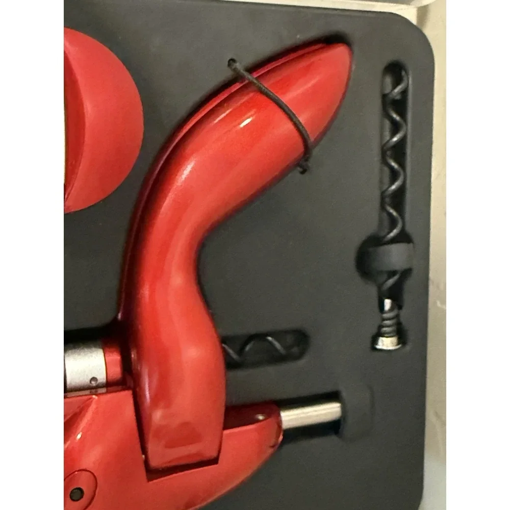 Houdini Red Lever Corkscrew 3-Piece Wine Opener - Foil Cutter - Spiral  Open Box